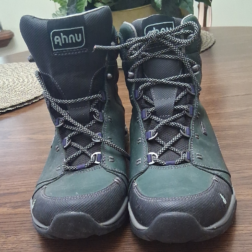 Ahnu Green and Black Lace Up Boots